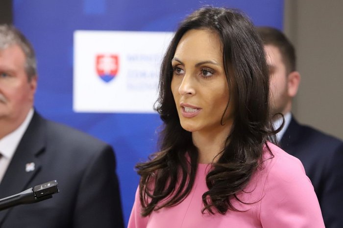 Ilustračný obrázok k článku Zvráti Dolinková medzinárodnú HANBU s odmietnutím WHO, ktorú vyvolal Kotlár?