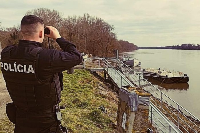 Ilustračný obrázok k článku HROZIVÝ nález! V Dunaji objavili TELO muža