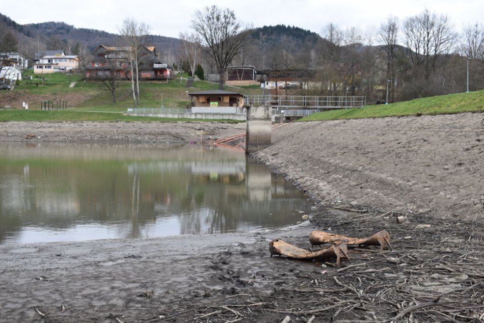 Ilustračný obrázok k článku Obľúbený TAJCH opätovne vypustili: REKONŠTRUKCIA môže trvať aj 2 roky, FOTO