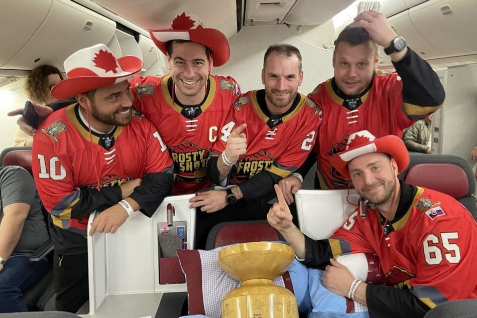 Ilustračný obrázok k článku Podporili sme hokejových majstrov sveta