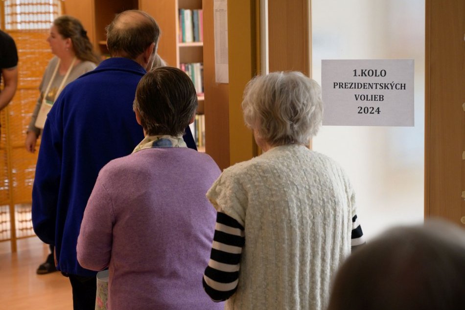 Ilustračný obrázok k článku Dedina pri Bystrici PREKVAPILA: Má jednu z NAJVYŠŠÍCH volebných účastí na Slovensku