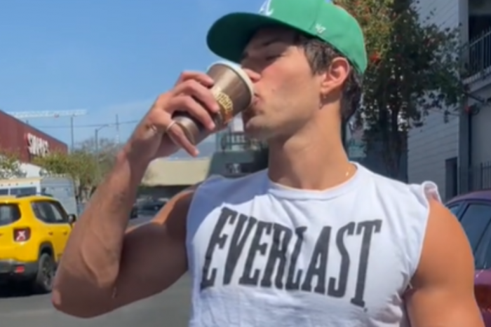 Ilustračný obrázok k článku V mužskej móde sa začína rozmáhať nový trend: Páni, obliekli by ste sa TAKTO?