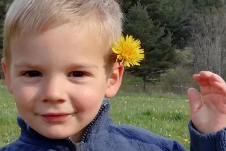 Ilustračný obrázok k článku Polícia našla kosti malého BATOĽAŤA Emila, ktorý sa vlani stratil