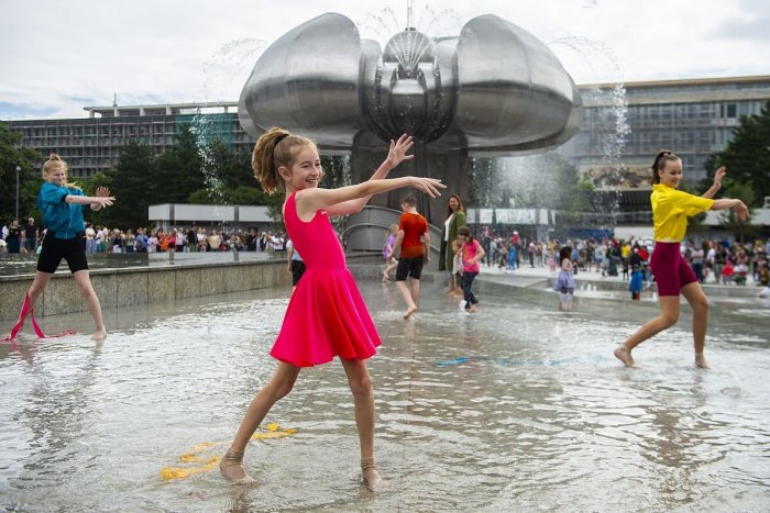 Ilustračný obrázok k článku Bratislava začne spúšťať mestské  FONTÁNY: TIETO prídu na rad ako prvé