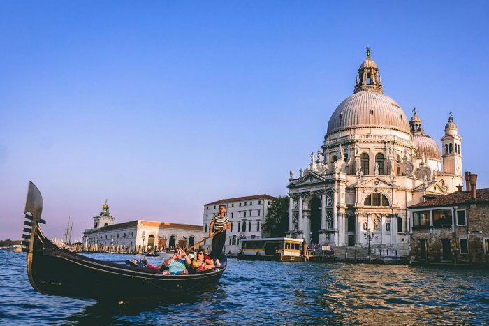 Ilustračný obrázok k článku Návšteva Benátok vás tento rok môže PREKVAPIŤ: Mesto začalo skúšobne vyberať VSTUPNÉ