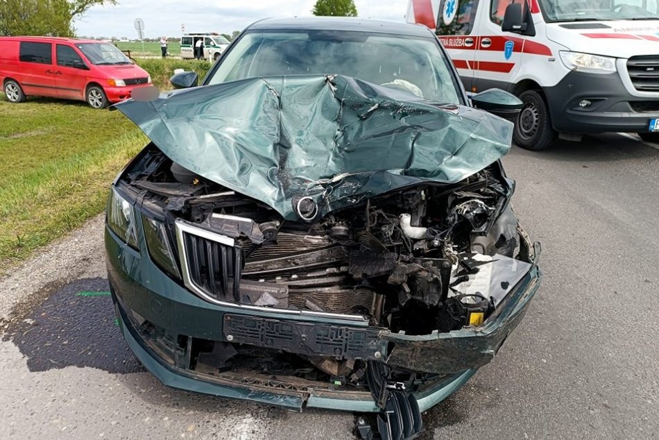 Ilustračný obrázok k článku Cestu na východe Slovenska UZAVRELI: Z miesta NEHODY 3 áut hlásia ZRANENÚ osobu