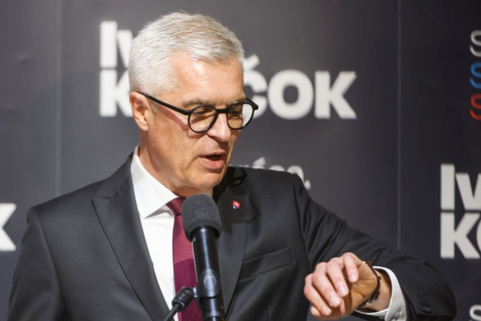 Ilustračný obrázok k článku Financovanie prezidentskej kampane Ivana Korčoka je NEJASNÉ: Nevysvetlil až 80-tisíc eur!