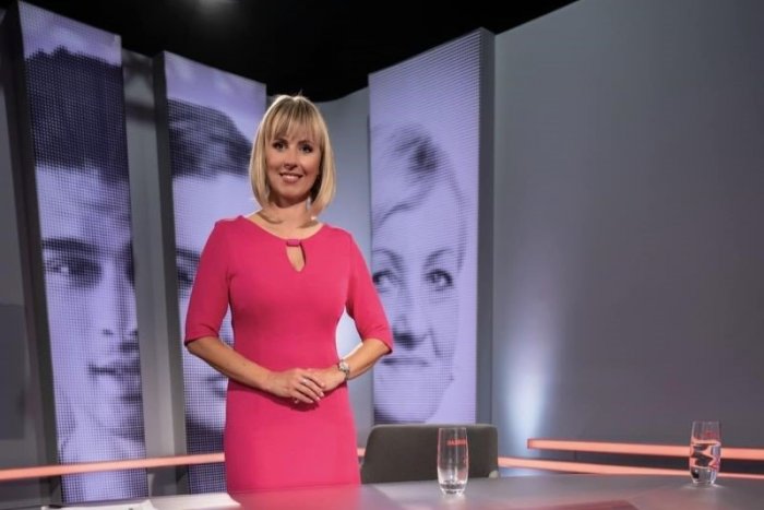 Ilustračný obrázok k článku Moderátorka Na hrane KONČÍ v TV JOJ! Rozhodli aj prezidentské voľby, tvrdí Krescanko Dibáková