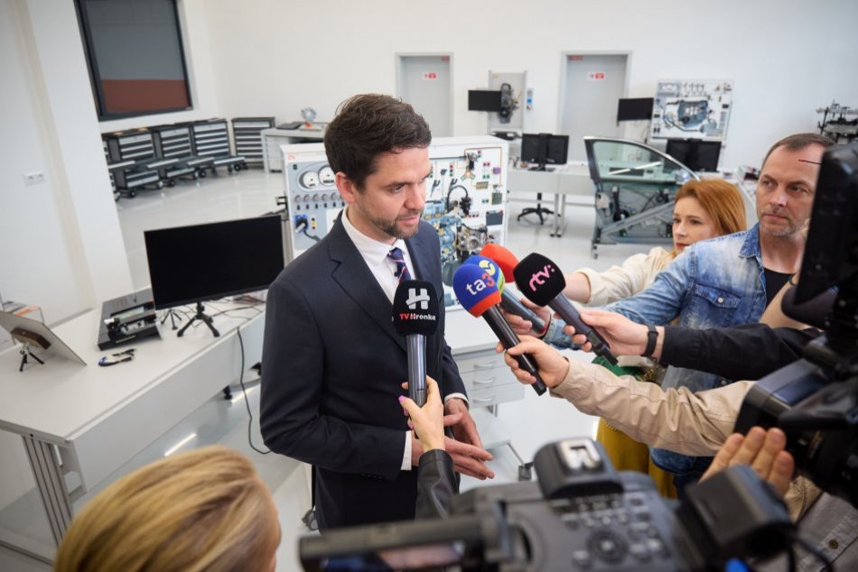 Ilustračný obrázok k článku Banskobystrický kraj zmodernizoval 8 škôl: Pomohli desiatky miliónov z EUROFONDOV