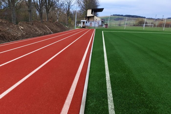 Ilustračný obrázok k článku ŠKANDALÓZNE športové ihrisko: Obec Raslavice musí vrátiť dotáciu na športovisko