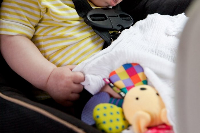 Ilustračný obrázok k článku Otec si išiel užívať s PROSTITÚTKOU, svojho TROJROČNÉHO syna nechal v rozhorúčenom aute