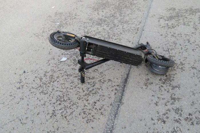 Ilustračný obrázok k článku OPITÝ kolobežkár narazil do korčuliara: Zasahovať musel aj VRTUĽNÍK!