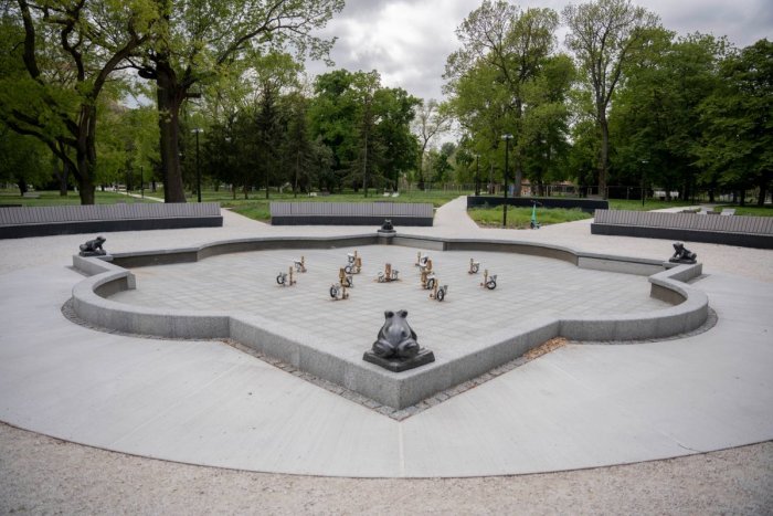 Ilustračný obrázok k článku Fontány v Nitre spustia v máji: Premiéru budú mať aj nové "žabky" v parku