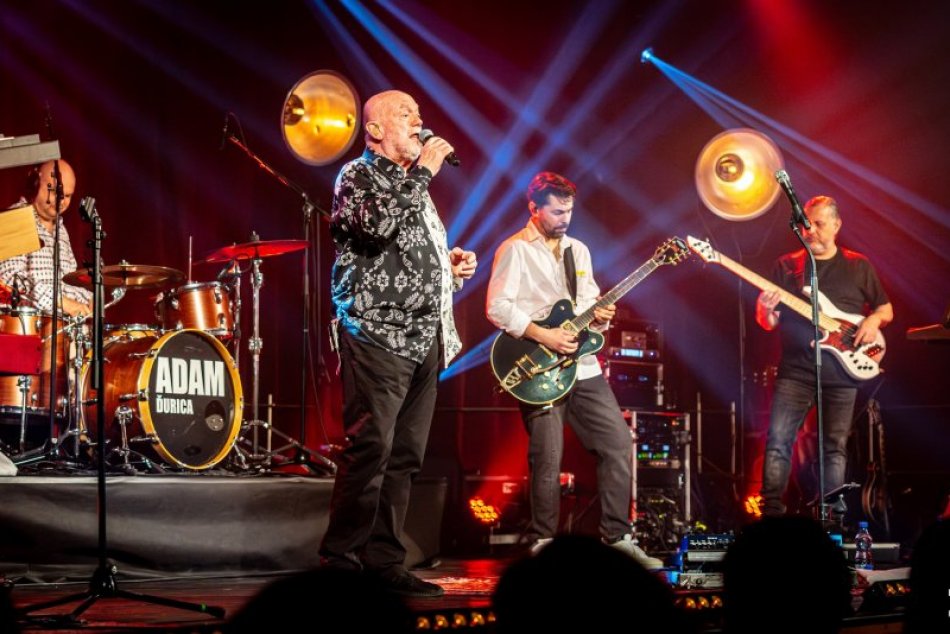 Ilustračný obrázok k článku Výnimočný koncert v Prešove: Lipa a Ďurica pridávali piesne, hoci neboli v pláne, FOTO