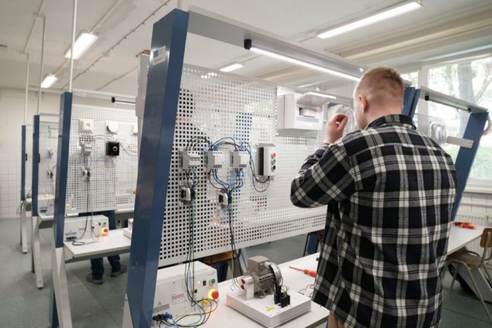 Ilustračný obrázok k článku To sme sa mali učiť namiesto zlomkov už dávno: Na Strojníckej v Prešove majú NOVÝ predmet