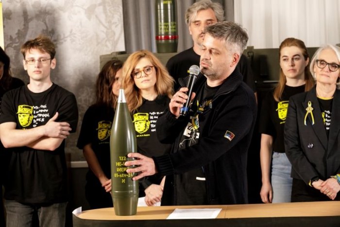 Ilustračný obrázok k článku Darček pre Putina od Slovákov: Z prvých peňazí zbierky nakúpia delostreleckú muníciu