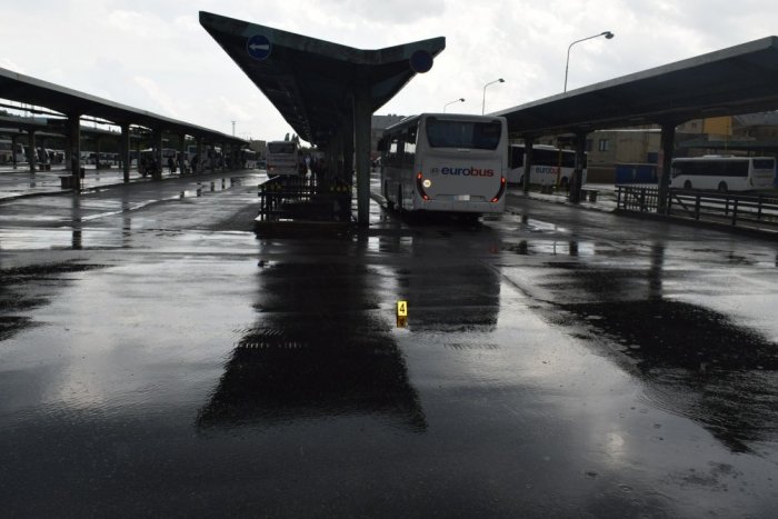 Ilustračný obrázok k článku NEŠŤASTIE na košickej stanici: Autobus zrazil ženu, 200 metrov ju vliekol a šúchal po ceste!