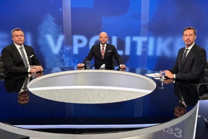 Ilustračný obrázok k článku Ďalší ŠOK z TA3! Končí moderátor politickej relácie Richard Dírer