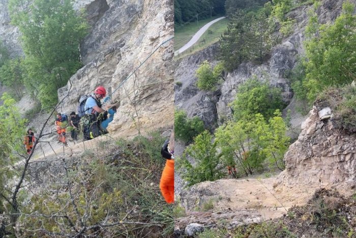 Ilustračný obrázok k článku Záchranná akcia v kameňolome: Chlapec visel zo skaly, pomohli mu hasiči