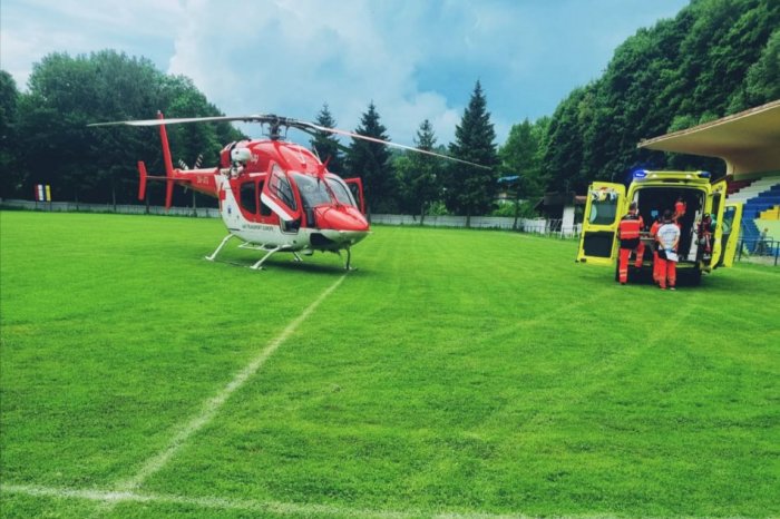 Ilustračný obrázok k článku DESIVÉ nešťastie na juhu Slovenska: Dievča údajne VYPADLO z okna na 8. poschodí