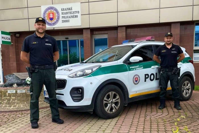 Ilustračný obrázok k článku DRÁMA v Nitre! Policajt zachránil muža, SKOČIL za ním do rieky