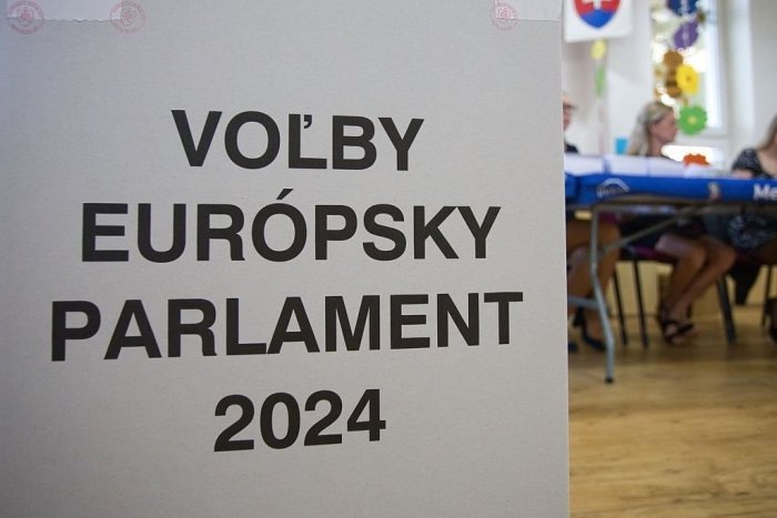 Ilustračný obrázok k článku PREKVAPIVÉ výsledky volieb pri Zvolene: Kde nebol jasný VÍŤAZ a kde triumfoval Hlas-SD?