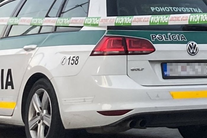 Ilustračný obrázok k článku Nešťastie na ZŠ v Kráľovskom Chlmci: Stav chlapca je stále vážny, REAKCIE polície a primátora