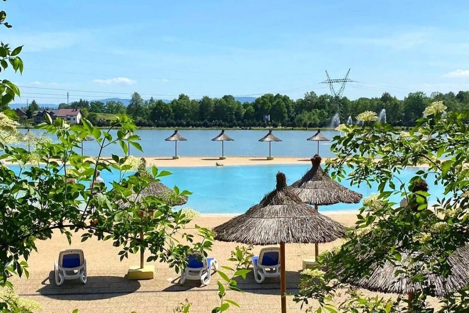 Ilustračný obrázok k článku Toto je poľský Zanzibar, luxusné kúpalisko neďaleko Krakova: Oplatí sa tam zavítať?
