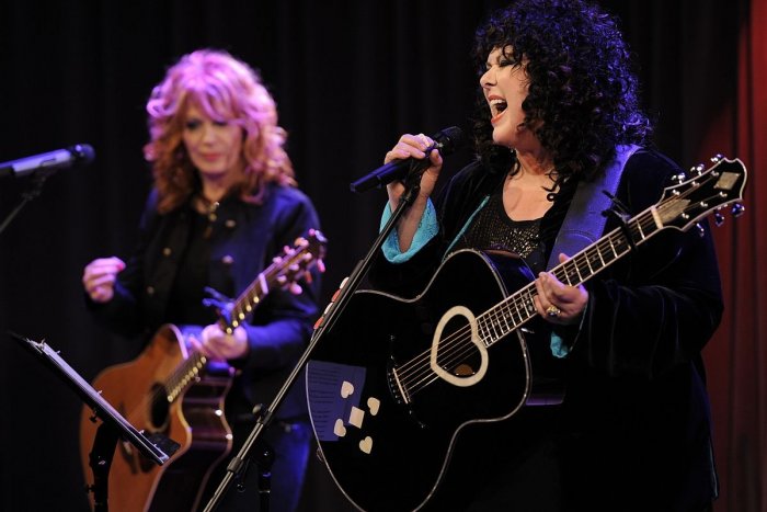 Ilustračný obrázok k článku Fanúšikovia majú STRACH: Legendárna speváčka priznala, že bojuje s RAKOVINOU