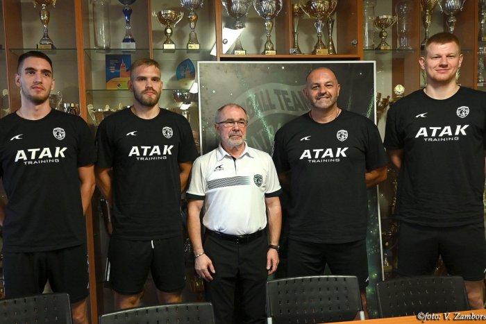 Ilustračný obrázok k článku Príprava majstra Tatrana Prešov na ďalšiu sezónu: S novým trénerom a zatiaľ bez Rečičára