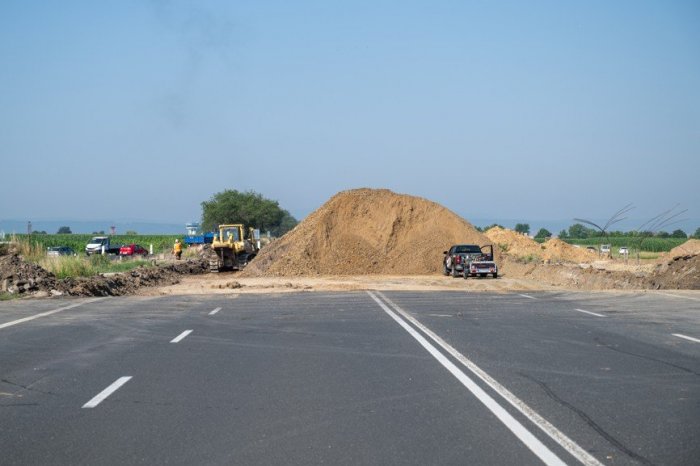 Ilustračný obrázok k článku ZMENA na ceste v smere Prešov - Kapušany: Prečo čaká vodičov počas víkendu obmedzenie?