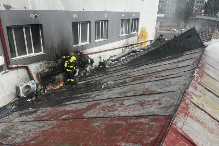 Ilustračný obrázok k článku FOTO Hasiči zasahovali pri požiari budovy na Starej Vajnorskej