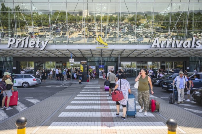Ilustračný obrázok k článku Štátna pomoc padla. Môžeme na leteckú linku Košice - Bratislava zabudnúť alebo je nádej?