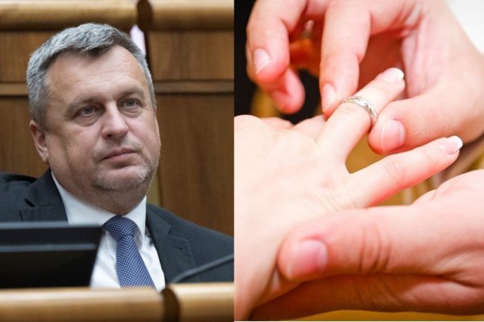 Ilustračný obrázok k článku Zosobášia vás Danko či Matovič?! SNS chce, aby poslanci mohli vykonávať SOBÁŠE