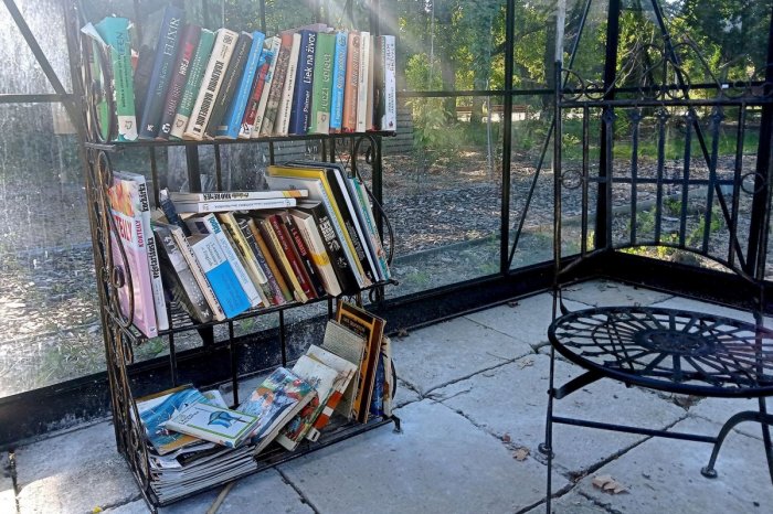 Ilustračný obrázok k článku To je NÁPAD! KNIŽNICA v skleníku!, FOTO