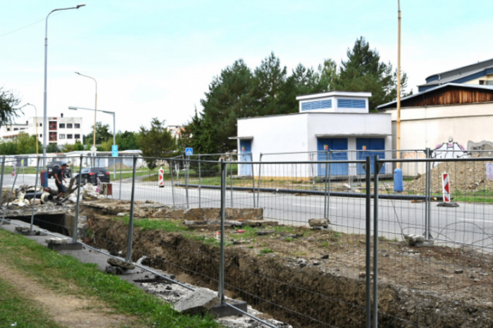 Ilustračný obrázok k článku Dotklo sa to viacerých bytoviek: Východniari od pondelka pociťujú odstávky teplej vody