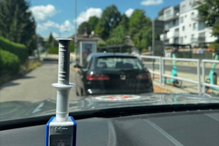 Ilustračný obrázok k článku ŠOKUJÚCE odhalenie polície: Za jediný deň prichytili 4 vodičov pod vplyvom DROG, FOTO