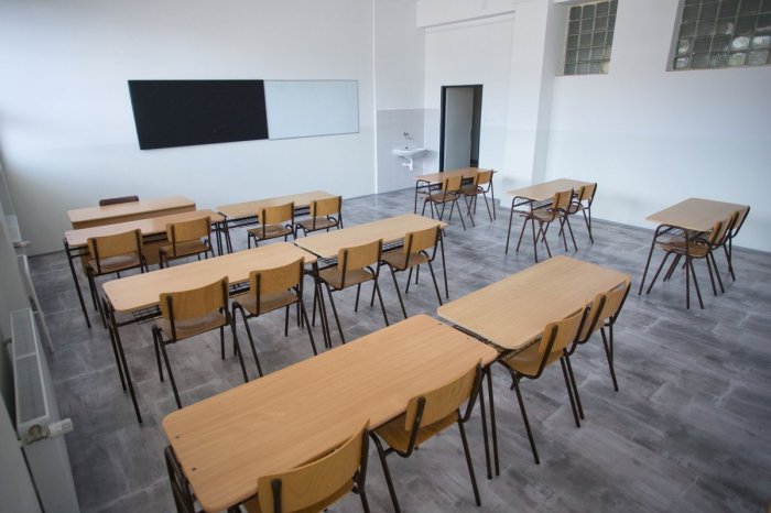 Ilustračný obrázok k článku Vysoké teploty si vyžiadali zmenu: Stredná škola v Prešove musela skrátiť vyučovanie!