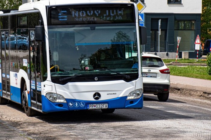 Ilustračný obrázok k článku Dôležitá zastávka MHD v Poprade bude NEDOSTUPNÁ: Čo je dôvodom a dokedy ju nevyužijeme?