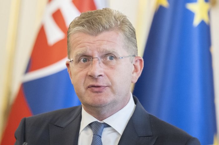 Ilustračný obrázok k článku Prokurátor ZASTAVIL Petrovi Žigovi trestné stíhanie