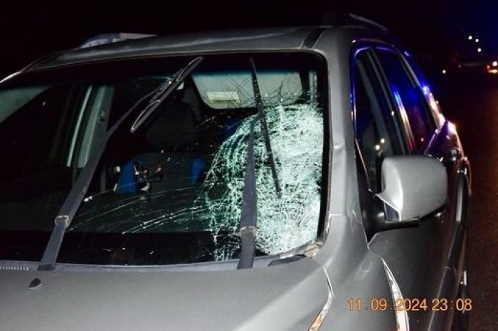 Ilustračný obrázok k článku TRAGÉDIA v Nitrianskom kraji: Chodec (†56) išiel po zotmení po strede cesty, ZRAZILO ho auto