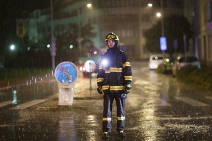 Ilustračný obrázok k článku To tu už dávno nebolo: Pre okres Poprad vyhlásili výstrahu 3. stupňa, platí pred DAŽĎOM