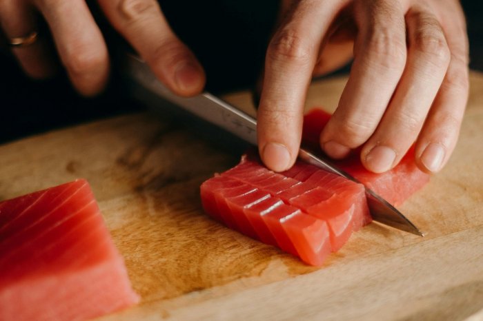 Ilustračný obrázok k článku Slováci, POZOR! Obchod z predaja SŤAHUJE obľúbené rybie mäso: ČO v ňom objavili?