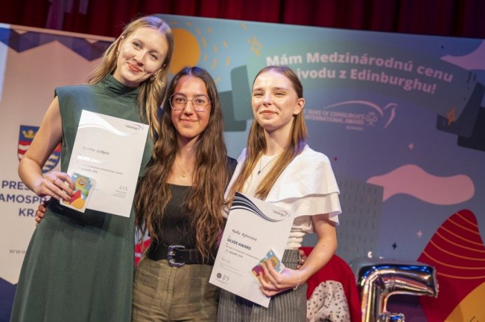 Ilustračný obrázok k článku V Prešove rozdali MEDZINÁRODNÉ ceny: Poctu si prevzali mnohí šikovní študenti, FOTO