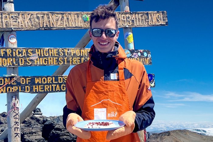 Ilustračný obrázok k článku Sen sa stal realitou! Lukáš Baránek uvaril halušky v rekordnej nadmorskej výške!