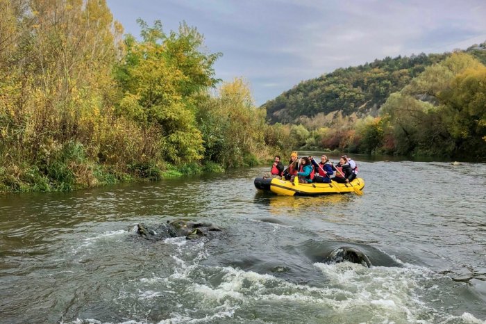 Ilustračný obrázok k článku Turistické LÁKADLÁ v Trnavskom kraji: Zažite potulky lesom i splavy vodných tokov