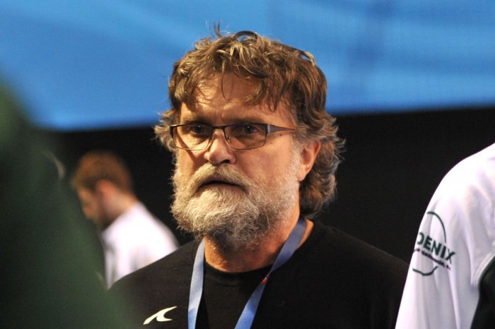 Ilustračný obrázok k článku Prešovčania smútia za veľkou osobnosťou: Zomrel uznávaný bývalý tréner zelenobielych Trtík