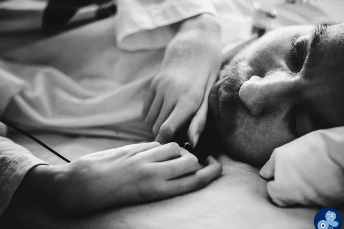 Ilustračný obrázok k článku Michal sa vzoprel OSUDU: Svojou bradou napísal už ÔSMU knihu, FOTO