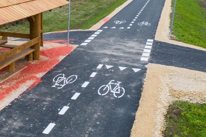 Ilustračný obrázok k článku V Poprade pribudne cyklotrasa: Povedie od Športovej až pod diaľničný most D1