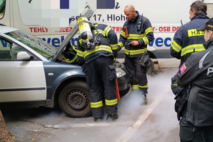 Ilustračný obrázok k článku KURIÓZNY výjazd záchranných zložiek: Ponáhľali sa k HORIACEMU autu, hasiť však nebolo čo